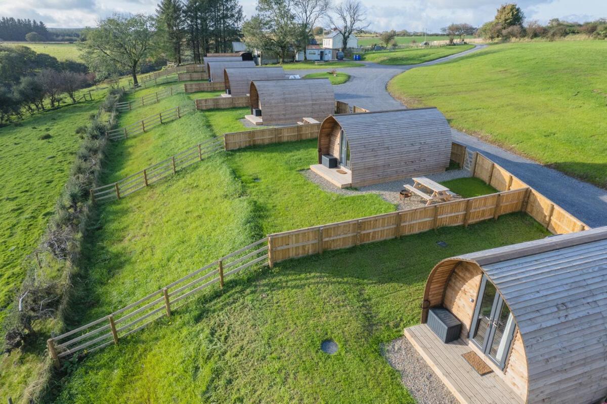 Rivendell Farm By Wigwam Holidays Carmarthen Esterno foto